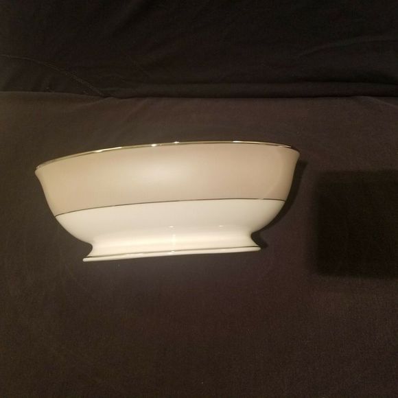 Lenox FEDERAL PLATINUM FROST 9 1/2" Oval Vegetable Bowl 4113959 - Picture 3 of 7